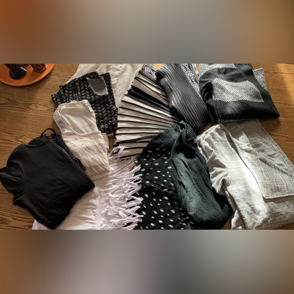 Woman’s Clothing Lot Sz S